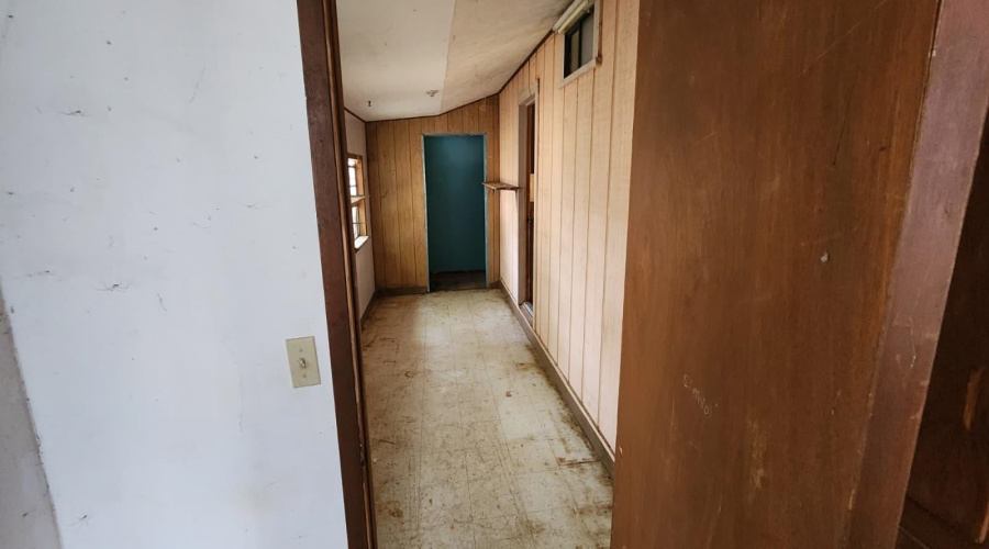 902 Laredo Ave, Zapata, Texas 78076, 4 Bedrooms Bedrooms, 6 Rooms Rooms,2 BathroomsBathrooms,Residential,For Sale,902 Laredo Ave,20262157