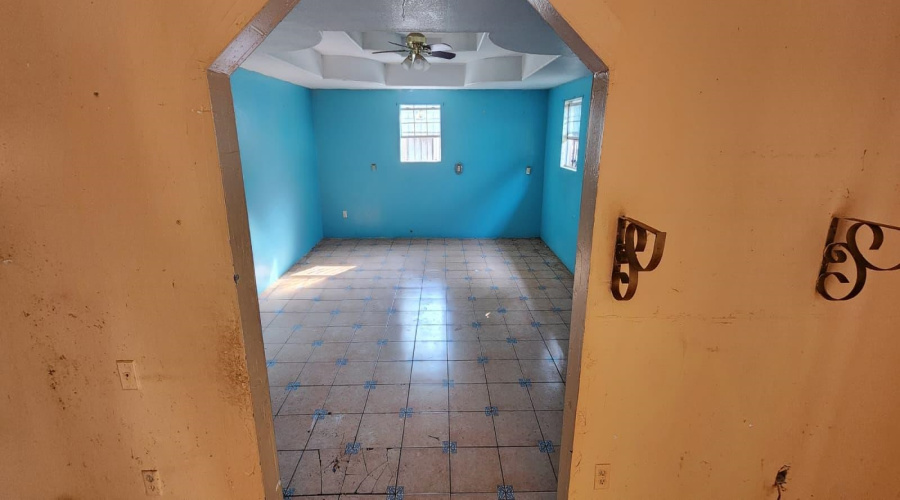 902 Laredo Ave, Zapata, Texas 78076, 4 Bedrooms Bedrooms, 6 Rooms Rooms,2 BathroomsBathrooms,Residential,For Sale,902 Laredo Ave,20262157