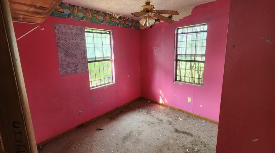 902 Laredo Ave, Zapata, Texas 78076, 4 Bedrooms Bedrooms, 6 Rooms Rooms,2 BathroomsBathrooms,Residential,For Sale,902 Laredo Ave,20262157
