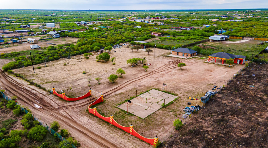 141 Los Fresnos Rd., LAREDO, Texas 78043, ,Land,For Sale,141 Los Fresnos Rd.,20262162