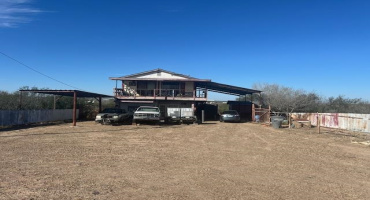 134 Martinez Rd, LAS LOMAS, Texas 78044, 2 Bedrooms Bedrooms, 4 Rooms Rooms,2 BathroomsBathrooms,Residential,For Sale,134 Martinez Rd,20262159