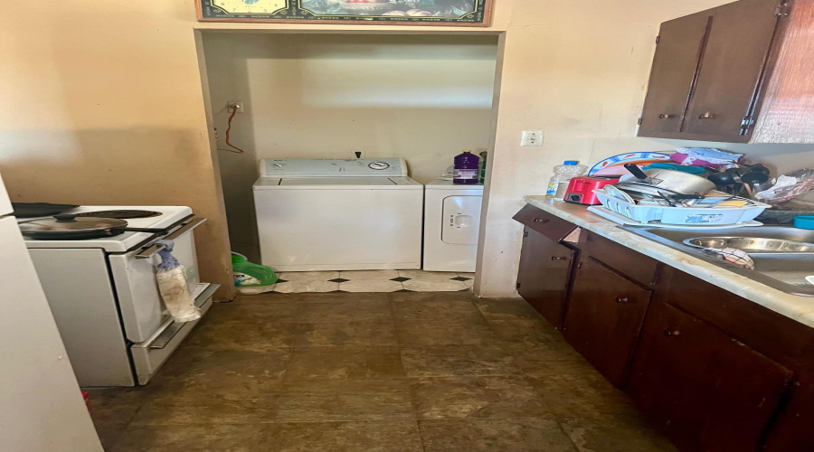 134 Martinez Rd, LAS LOMAS, Texas 78044, 2 Bedrooms Bedrooms, 4 Rooms Rooms,2 BathroomsBathrooms,Residential,For Sale,134 Martinez Rd,20262159