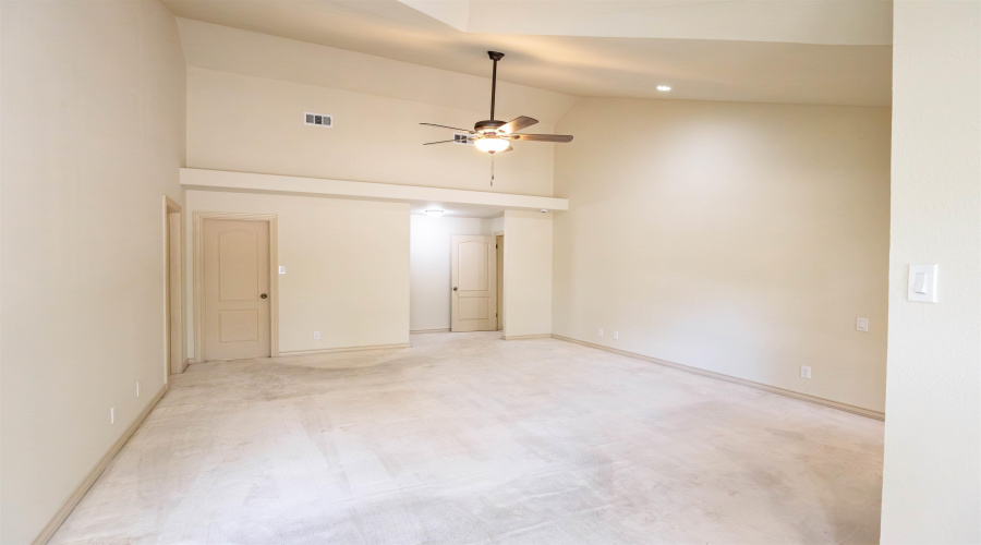 109 Devonshire Ct, Laredo, Texas 78041, 6 Bedrooms Bedrooms, 10 Rooms Rooms,4 BathroomsBathrooms,Residential,For Sale,109 Devonshire Ct,20262163