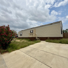 5002 Cocoa Ln, Laredo, Texas 78046, 3 Bedrooms Bedrooms, 5 Rooms Rooms,2 BathroomsBathrooms,Residential,For Sale,5002 Cocoa Ln,20262171