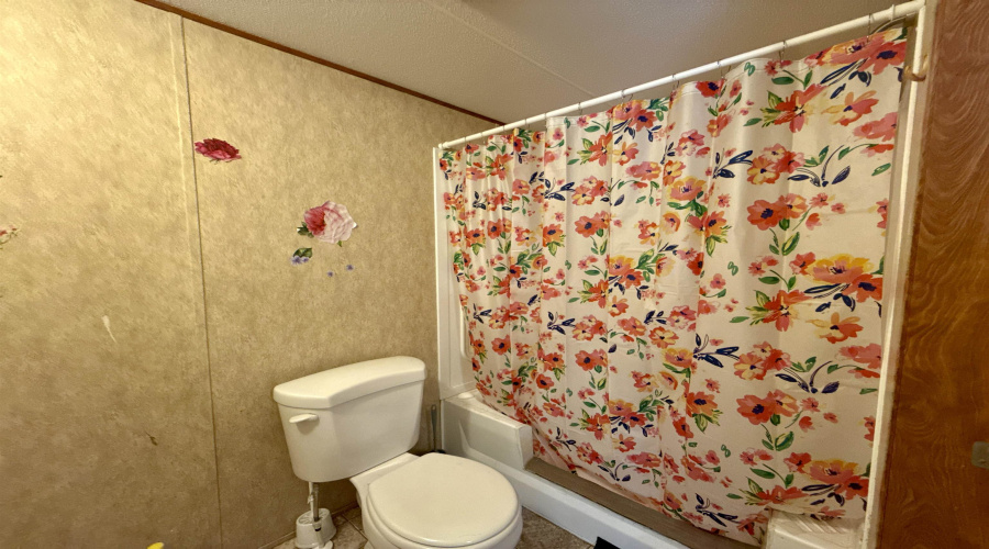 5002 Cocoa Ln, Laredo, Texas 78046, 3 Bedrooms Bedrooms, 5 Rooms Rooms,2 BathroomsBathrooms,Residential,For Sale,5002 Cocoa Ln,20262171