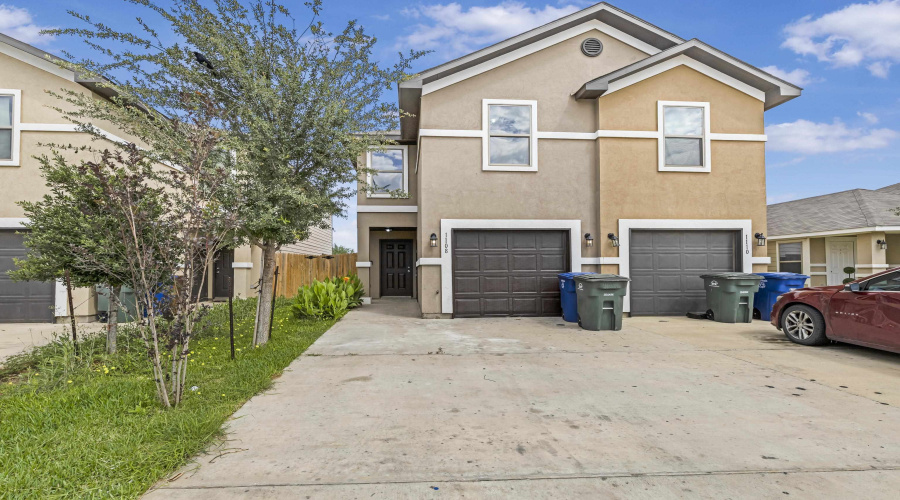 1108 Port Texas Dr., Laredo, Texas 78045, 3 Bedrooms Bedrooms, 3 Rooms Rooms,2 BathroomsBathrooms,Residential,For Rent,1108 Port Texas Dr.,20262173