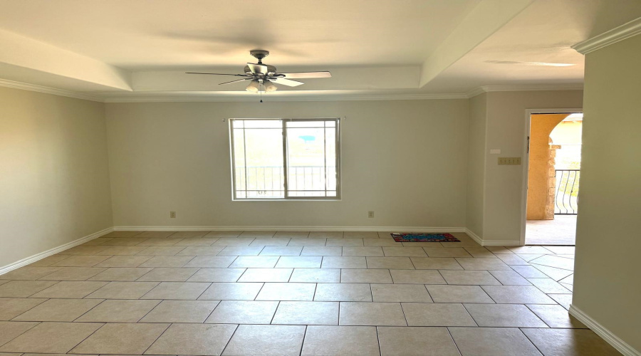 9805 Sterling St., Laredo, Texas 78045-0000, 3 Bedrooms Bedrooms, 5 Rooms Rooms,2 BathroomsBathrooms,Residential,For Rent,9805 Sterling St.,20262176