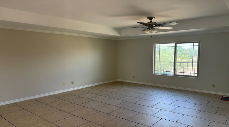 9805 Sterling St., Laredo, Texas 78045-0000, 3 Bedrooms Bedrooms, 5 Rooms Rooms,2 BathroomsBathrooms,Residential,For Rent,9805 Sterling St.,20262176