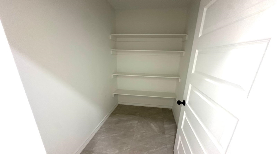 4405 Black Buck Ave, Laredo, Texas 78045, 3 Bedrooms Bedrooms, 8 Rooms Rooms,2 BathroomsBathrooms,Residential,For Rent,4405 Black Buck Ave,20262181