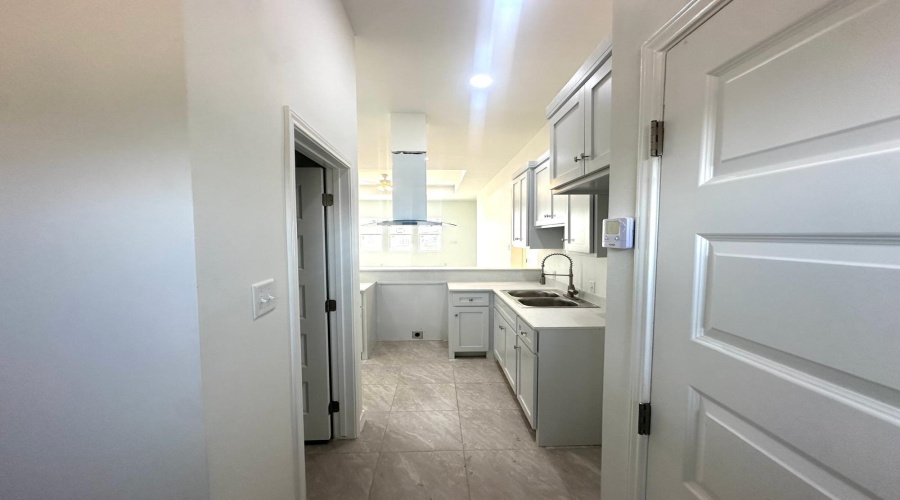 4405 Black Buck Ave, Laredo, Texas 78045, 3 Bedrooms Bedrooms, 8 Rooms Rooms,2 BathroomsBathrooms,Residential,For Rent,4405 Black Buck Ave,20262181