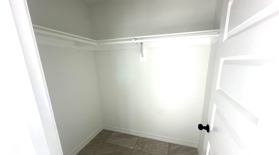4405 Black Buck Ave, Laredo, Texas 78045, 3 Bedrooms Bedrooms, 8 Rooms Rooms,2 BathroomsBathrooms,Residential,For Sale,4405 Black Buck Ave,20262182