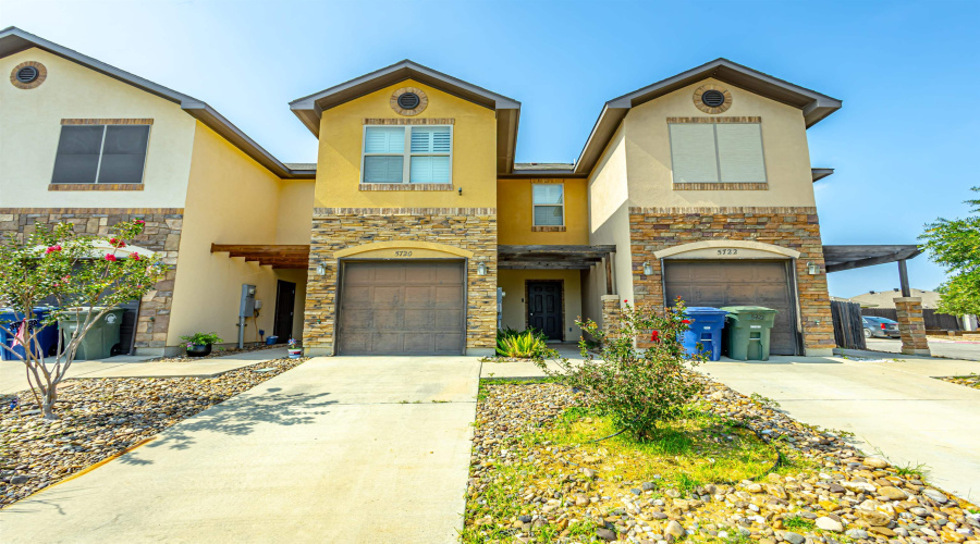 5720 Montevista Dr., Laredo, Texas 78041, 3 Bedrooms Bedrooms, 6 Rooms Rooms,2 BathroomsBathrooms,Residential,For Rent,5720 Montevista Dr.,20262185