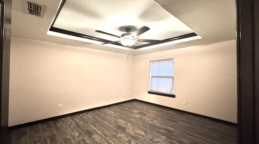 4725 Los Laureles Ln, LAREDO, Texas 78046, 4 Bedrooms Bedrooms, 7 Rooms Rooms,2 BathroomsBathrooms,Residential,For Sale,4725 Los Laureles Ln,20262195