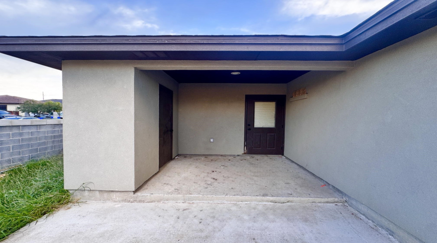 4725 Los Laureles Ln, LAREDO, Texas 78046, 4 Bedrooms Bedrooms, 7 Rooms Rooms,2 BathroomsBathrooms,Residential,For Sale,4725 Los Laureles Ln,20262195