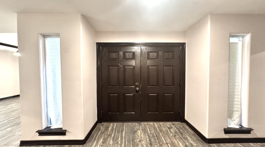 4725 Los Laureles Ln, LAREDO, Texas 78046, 4 Bedrooms Bedrooms, 7 Rooms Rooms,2 BathroomsBathrooms,Residential,For Sale,4725 Los Laureles Ln,20262195