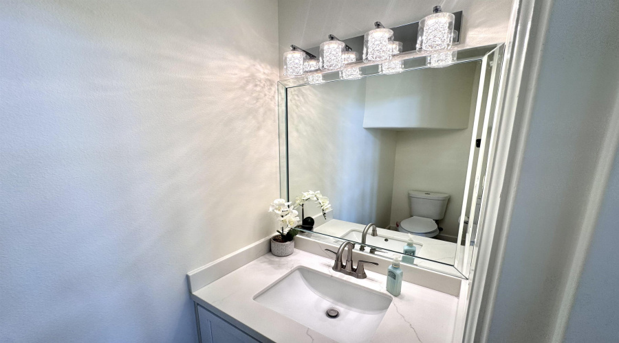 3627 Jack London Dr., Laredo, Texas 78041, 3 Bedrooms Bedrooms, 9 Rooms Rooms,2 BathroomsBathrooms,Residential,For Sale,3627 Jack London Dr.,20262196