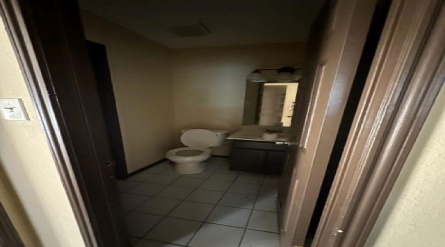 606 Gale St, Laredo, Texas 78041, 2 Bedrooms Bedrooms, 4 Rooms Rooms,1 BathroomBathrooms,Residential,For Rent,606 Gale St,20262197