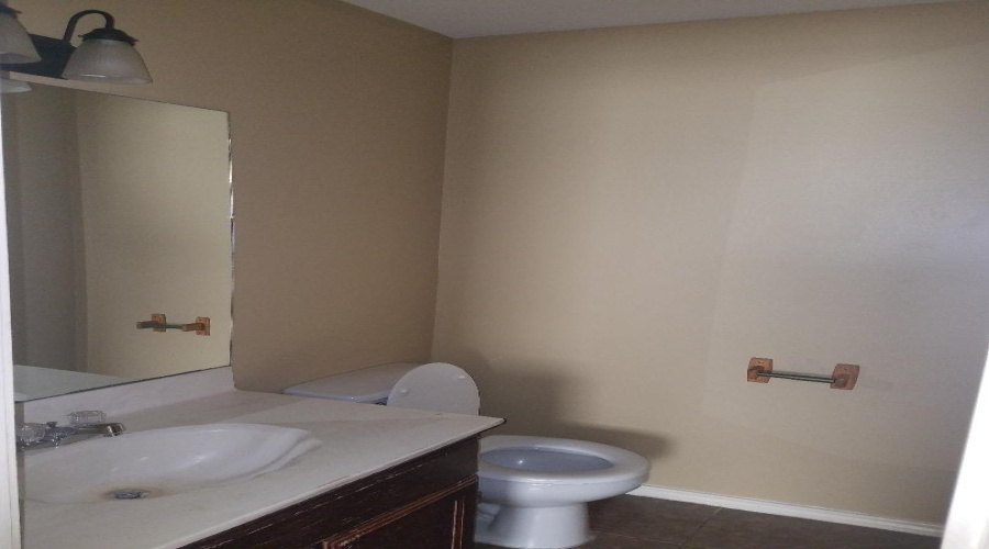 606 Gale St, Laredo, Texas 78041, 2 Bedrooms Bedrooms, 4 Rooms Rooms,1 BathroomBathrooms,Residential,For Rent,606 Gale St,20262199