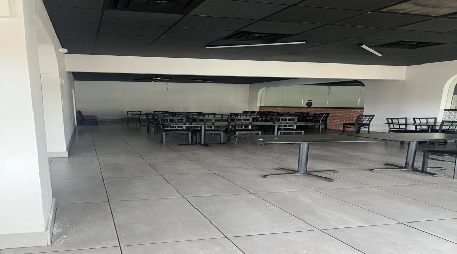 5603 N IH-35, laredo, Texas 78041, 1 Room Rooms,4 BathroomsBathrooms,Commercial retail/office,For Rent,5603 N IH-35,20262209