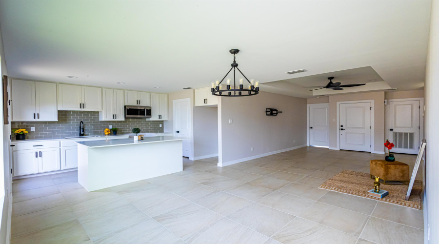 4006 Ave Fenix Dr., LAREDO, Texas 78046, 3 Bedrooms Bedrooms, 5 Rooms Rooms,2 BathroomsBathrooms,Residential,For Sale,4006 Ave Fenix Dr.,20262204