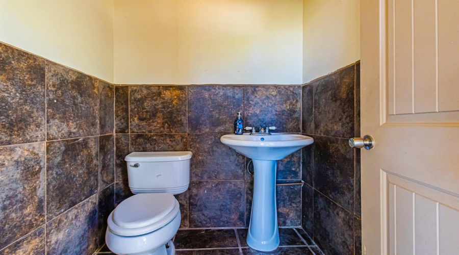 505 Acacia, Laredo, Texas 78045, 3 Bedrooms Bedrooms, 6 Rooms Rooms,2 BathroomsBathrooms,Residential,For Sale,505 Acacia,20262210