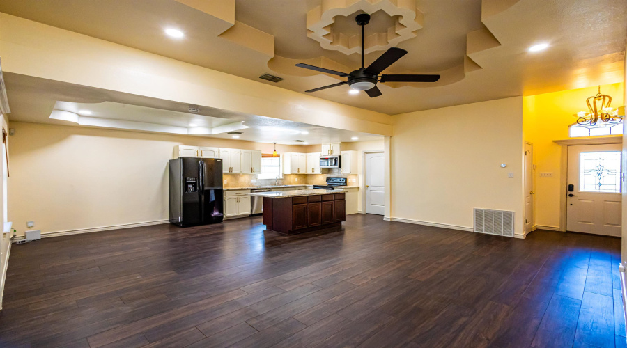 505 Acacia, Laredo, Texas 78045, 3 Bedrooms Bedrooms, 6 Rooms Rooms,2 BathroomsBathrooms,Residential,For Sale,505 Acacia,20262210