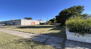 1601 Victoria St, LAREDO, Texas 78040, ,Land,For Sale,1601 Victoria St,20262216
