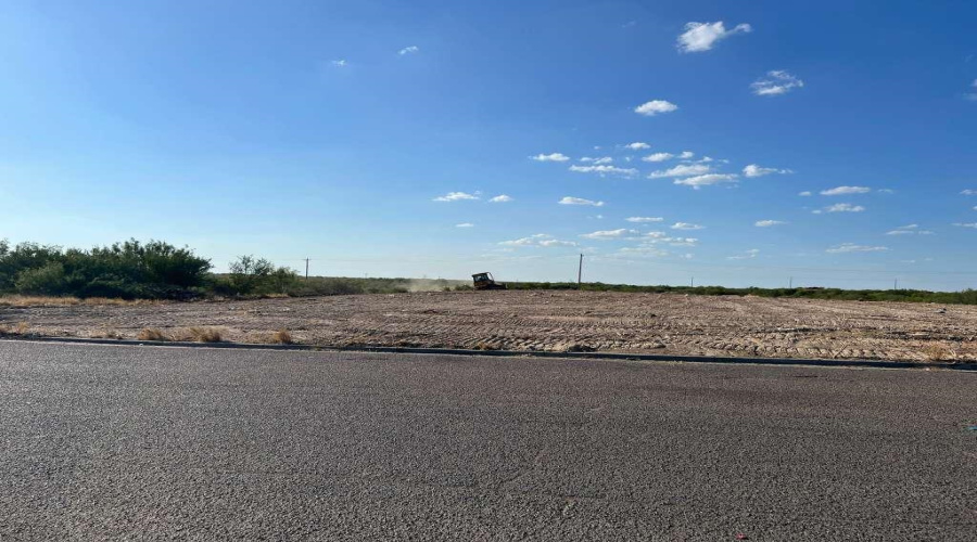 1018 Black Diamond St, laredo, Texas 78045, ,Land,For Sale,1018 Black Diamond St,20262219
