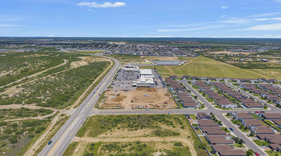 7019 Bartlett Ave, LAREDO, Texas 78041, ,Land,For Sale,7019 Bartlett Ave,20262220