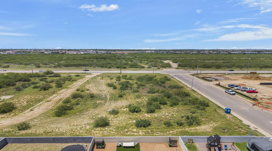 7019 Bartlett Ave, LAREDO, Texas 78041, ,Land,For Sale,7019 Bartlett Ave,20262220
