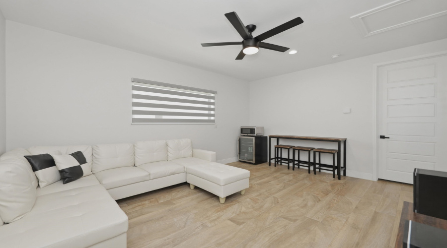 701 Ocio Dr., LAREDO, Texas 78045, 4 Bedrooms Bedrooms, 7 Rooms Rooms,4 BathroomsBathrooms,Residential,For Sale,701 Ocio Dr.,20262218