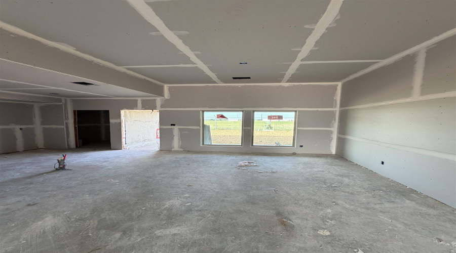 1437 El Caporal Dr., laredo, Texas 78046, 3 Bedrooms Bedrooms, 5 Rooms Rooms,2 BathroomsBathrooms,Residential,For Sale,1437 El Caporal Dr.,20262221