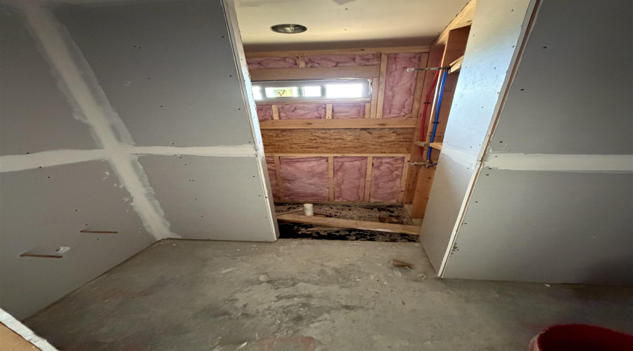 1437 El Caporal Dr., laredo, Texas 78046, 3 Bedrooms Bedrooms, 5 Rooms Rooms,2 BathroomsBathrooms,Residential,For Sale,1437 El Caporal Dr.,20262221