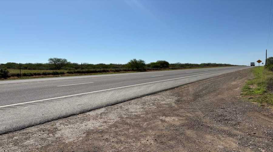 La Moca HWY 83, LAREDO, Texas 78043-0000, ,Land,For Sale,La Moca HWY 83,20262230
