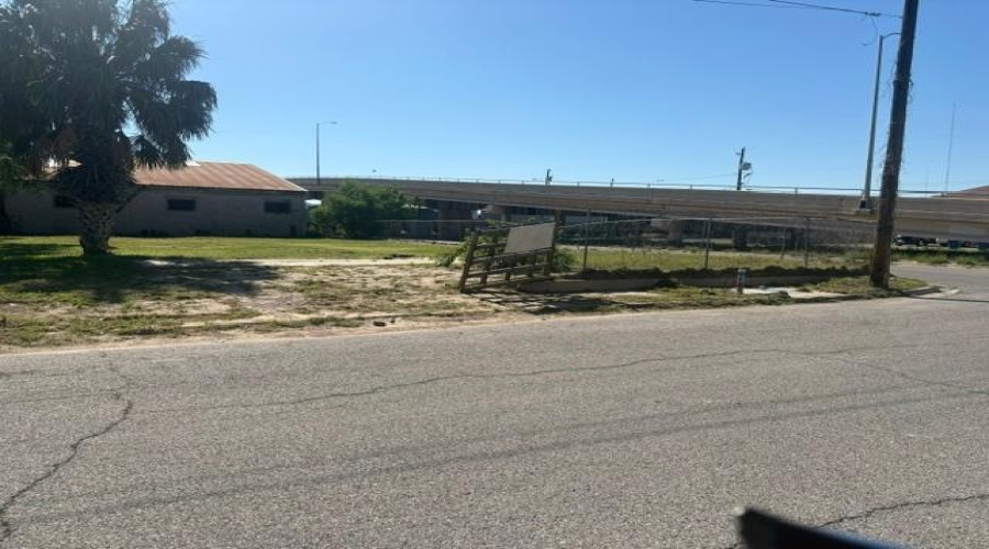 1012 Vidaurri Ave, Laredo, Texas 78040, ,Land,For Sale,1012 Vidaurri Ave,20262237