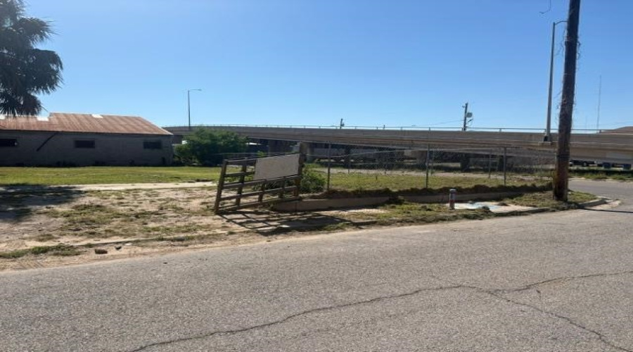 1012 Vidaurri Ave, Laredo, Texas 78040, ,Land,For Sale,1012 Vidaurri Ave,20262237