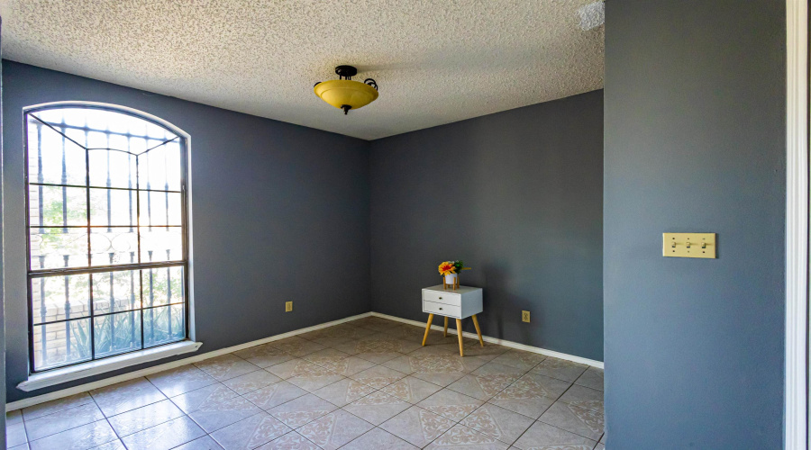 344 Lily Ln, LAREDO, Texas 78046, 2 Bedrooms Bedrooms, 6 Rooms Rooms,2 BathroomsBathrooms,Residential,For Sale,344 Lily Ln,20262226