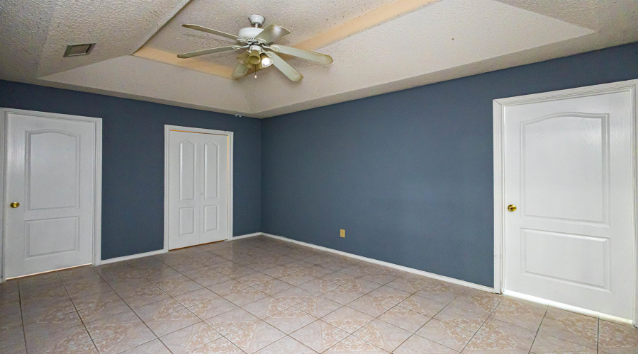 344 Lily Ln, LAREDO, Texas 78046, 2 Bedrooms Bedrooms, 6 Rooms Rooms,2 BathroomsBathrooms,Residential,For Sale,344 Lily Ln,20262226