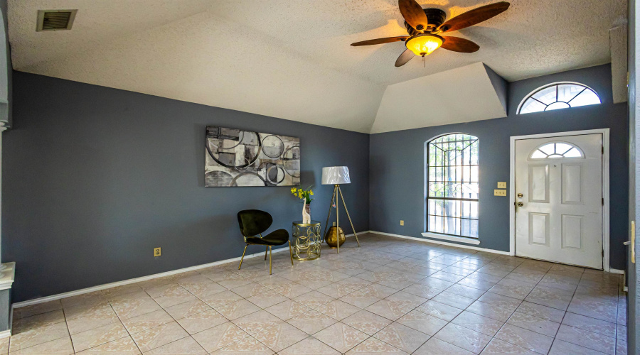 344 Lily Ln, LAREDO, Texas 78046, 2 Bedrooms Bedrooms, 6 Rooms Rooms,2 BathroomsBathrooms,Residential,For Sale,344 Lily Ln,20262226