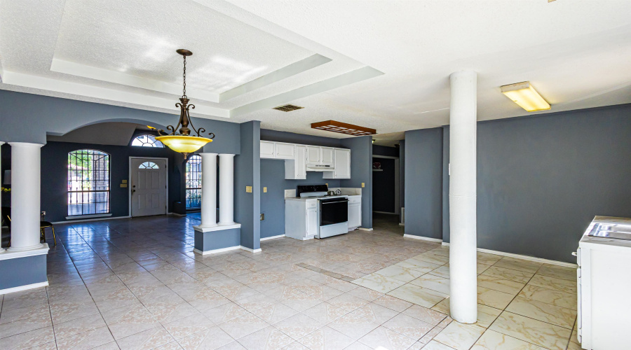 344 Lily Ln, LAREDO, Texas 78046, 2 Bedrooms Bedrooms, 6 Rooms Rooms,2 BathroomsBathrooms,Residential,For Sale,344 Lily Ln,20262226