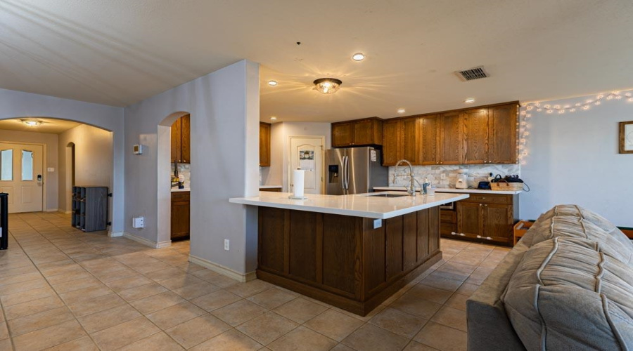 1520 Denmark Ln, Laredo, Texas 78045, 3 Bedrooms Bedrooms, 6 Rooms Rooms,2 BathroomsBathrooms,Residential,For Sale,1520 Denmark Ln,20262229