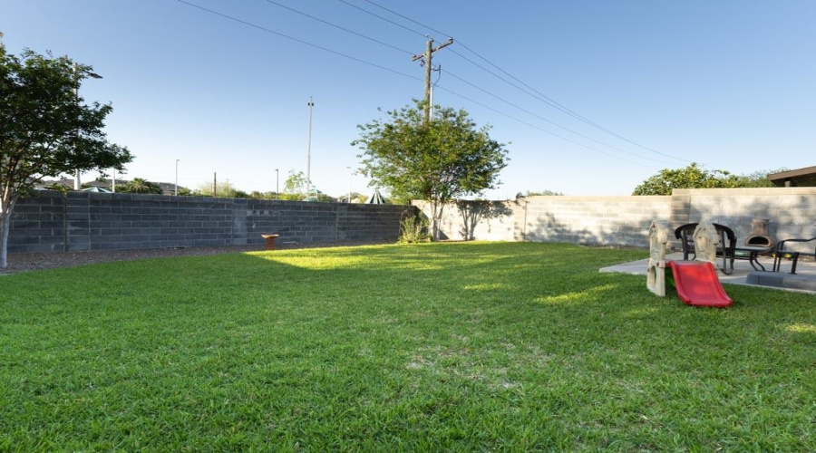 1520 Denmark Ln, Laredo, Texas 78045, 3 Bedrooms Bedrooms, 6 Rooms Rooms,2 BathroomsBathrooms,Residential,For Sale,1520 Denmark Ln,20262229
