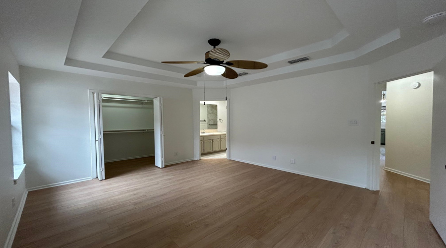126 Knoll Ave, Laredo, Texas 78045, 3 Bedrooms Bedrooms, 5 Rooms Rooms,2 BathroomsBathrooms,Residential,For Rent,126 Knoll Ave,20262238