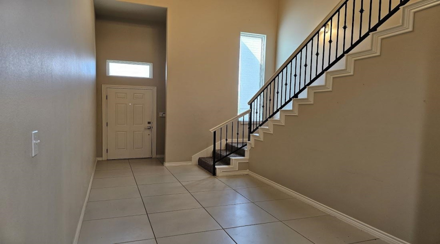 218 John Irving Dr., Laredo, Texas 78041, 3 Bedrooms Bedrooms, 6 Rooms Rooms,2 BathroomsBathrooms,Residential,For Rent,218 John Irving Dr.,20262239