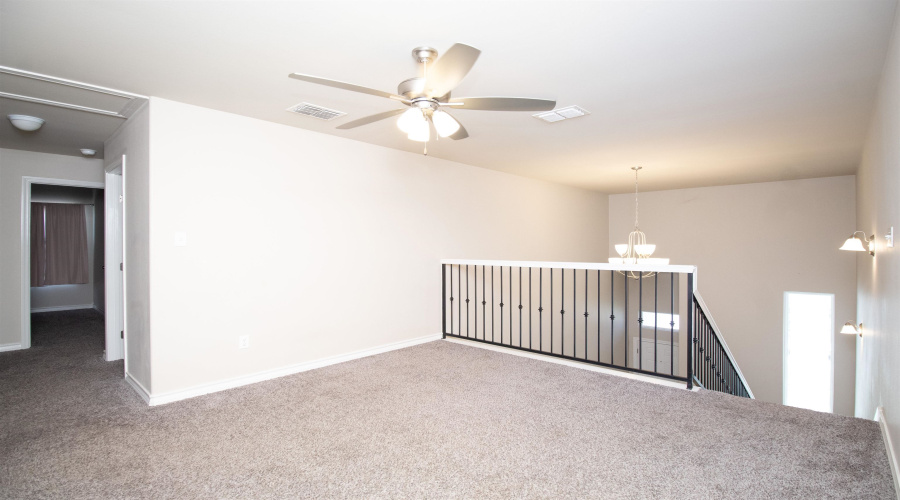 218 John Irving Dr., Laredo, Texas 78041, 3 Bedrooms Bedrooms, 6 Rooms Rooms,2 BathroomsBathrooms,Residential,For Rent,218 John Irving Dr.,20262239