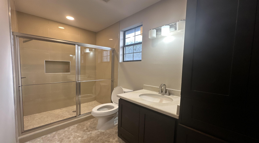 2504 Bismark St, Laredo, Texas 78043, 4 Bedrooms Bedrooms, 6 Rooms Rooms,3 BathroomsBathrooms,Residential,For Rent,2504 Bismark St,20262246