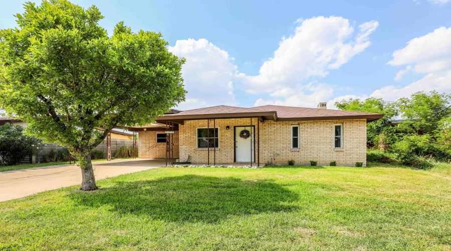 2318 Locust St, LAREDO, Texas 78040, 4 Bedrooms Bedrooms, 6 Rooms Rooms,3 BathroomsBathrooms,Residential,For Sale,2318 Locust St,20262251
