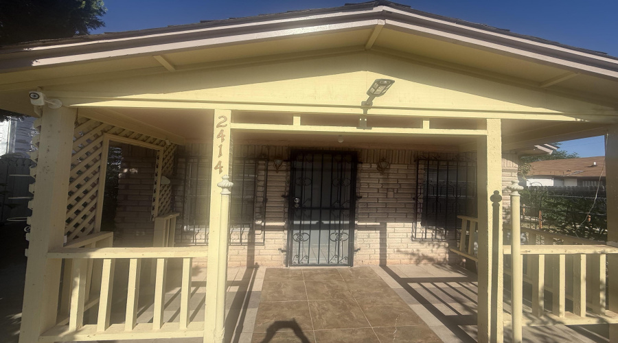 2414 Sanders Ave, Laredo, Texas 78043, 2 Bedrooms Bedrooms, 5 Rooms Rooms,1 BathroomBathrooms,Residential,For Rent,2414 Sanders Ave,20262252