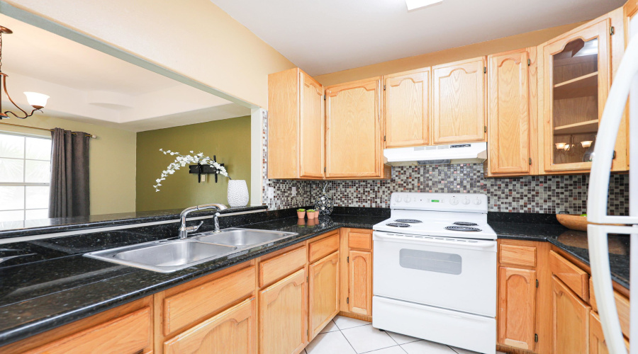 1000 Ranchway Dr, LAREDO, Texas 78041, 3 Bedrooms Bedrooms, 6 Rooms Rooms,3 BathroomsBathrooms,Residential,For Rent,1000 Ranchway Dr,20262254