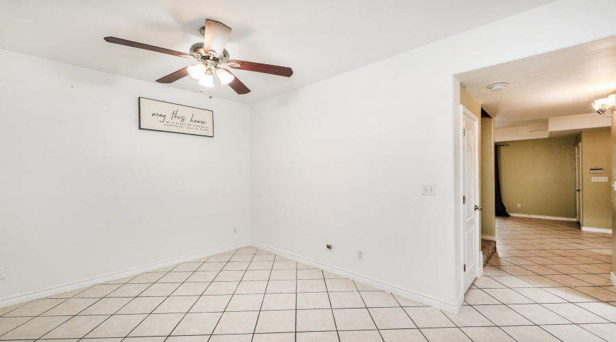 1000 Ranchway Dr, LAREDO, Texas 78041, 3 Bedrooms Bedrooms, 6 Rooms Rooms,3 BathroomsBathrooms,Residential,For Rent,1000 Ranchway Dr,20262254